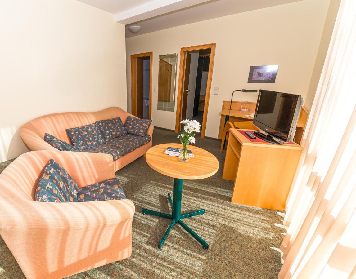 Akzent Parkhotel Trebbin Dış mekan fotoğraf